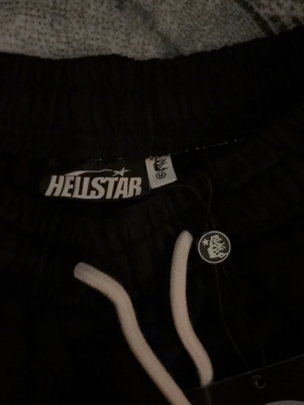 HELLSTAR SHORTS SIZE M